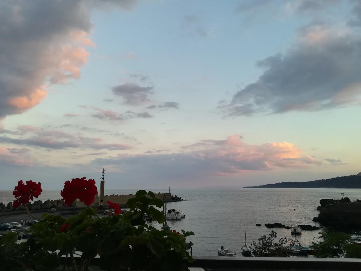 B&B La Spiaggetta Di Stazzo Acireale Buitenkant foto