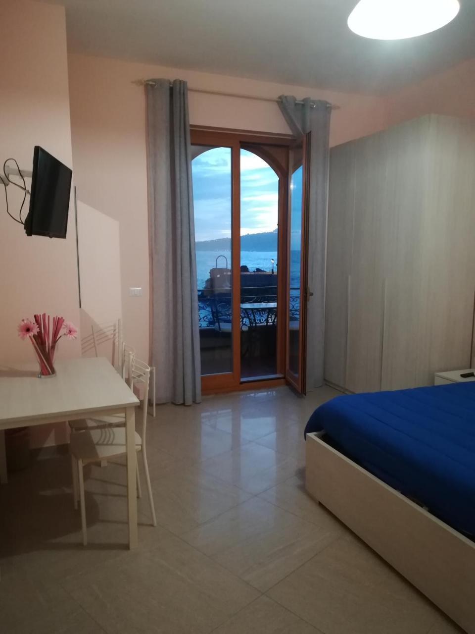 B&B La Spiaggetta Di Stazzo Acireale Kamer foto